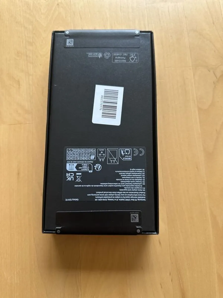 Samsung S24 FE 128gb Unlocked New Dual sim - Image 3