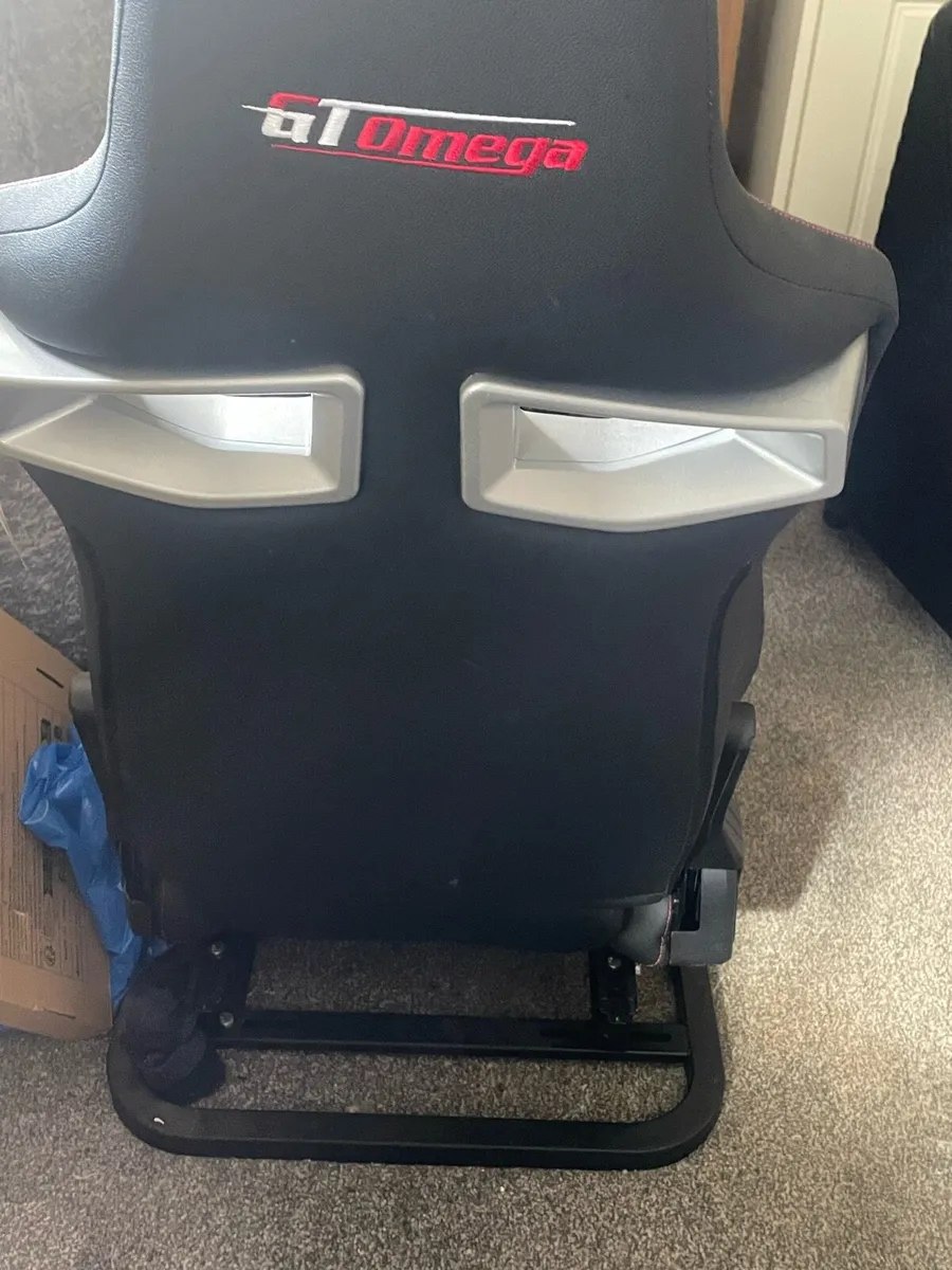 Fanatec CSL DD McLaren + GT Omega Cockpit - Image 4