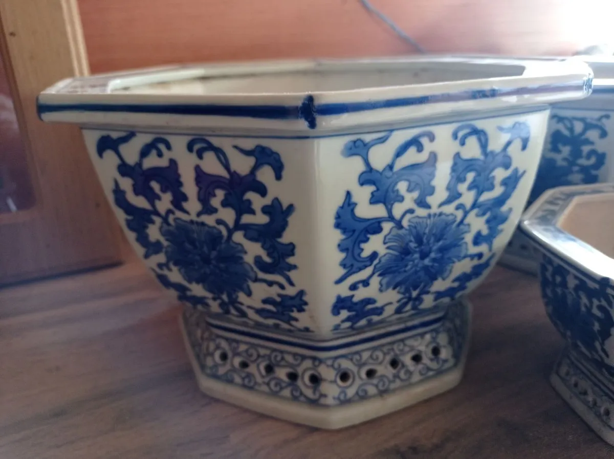 Chinese pots - Image 2