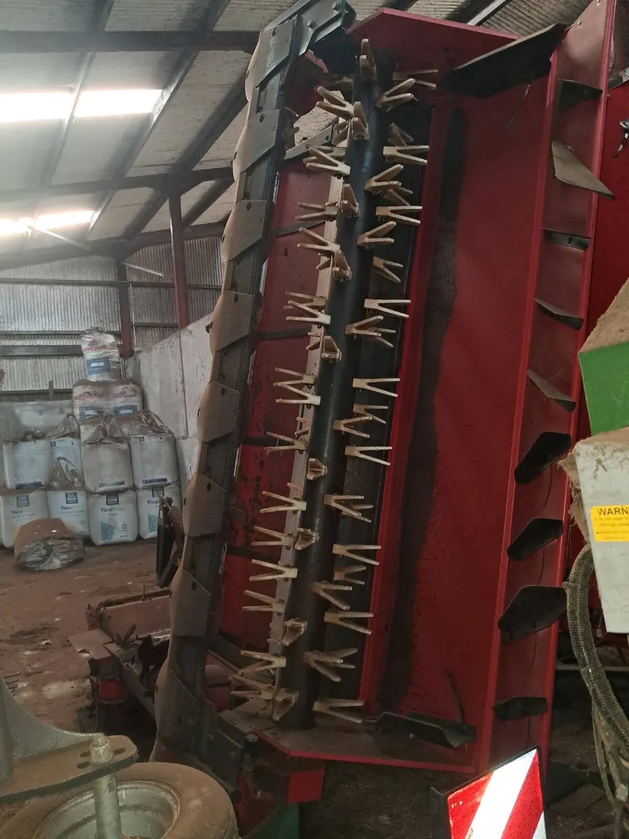 Kverneland 5087MN (8.7m) Butterflies - Image 2