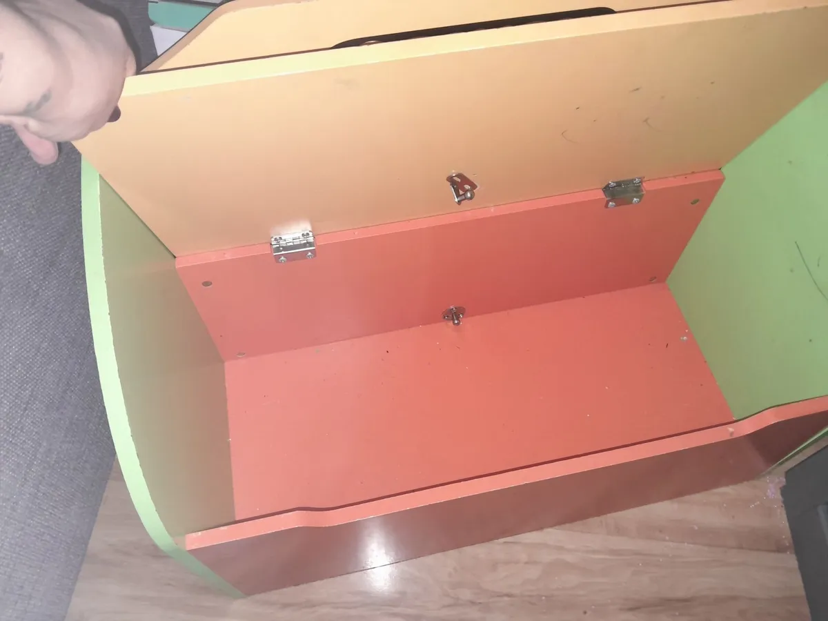 Children storage box