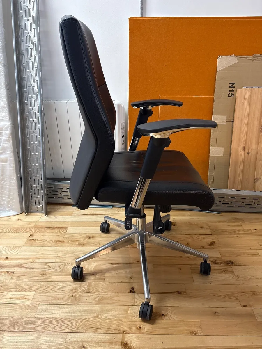 Executive Leather Office chair - Image 2