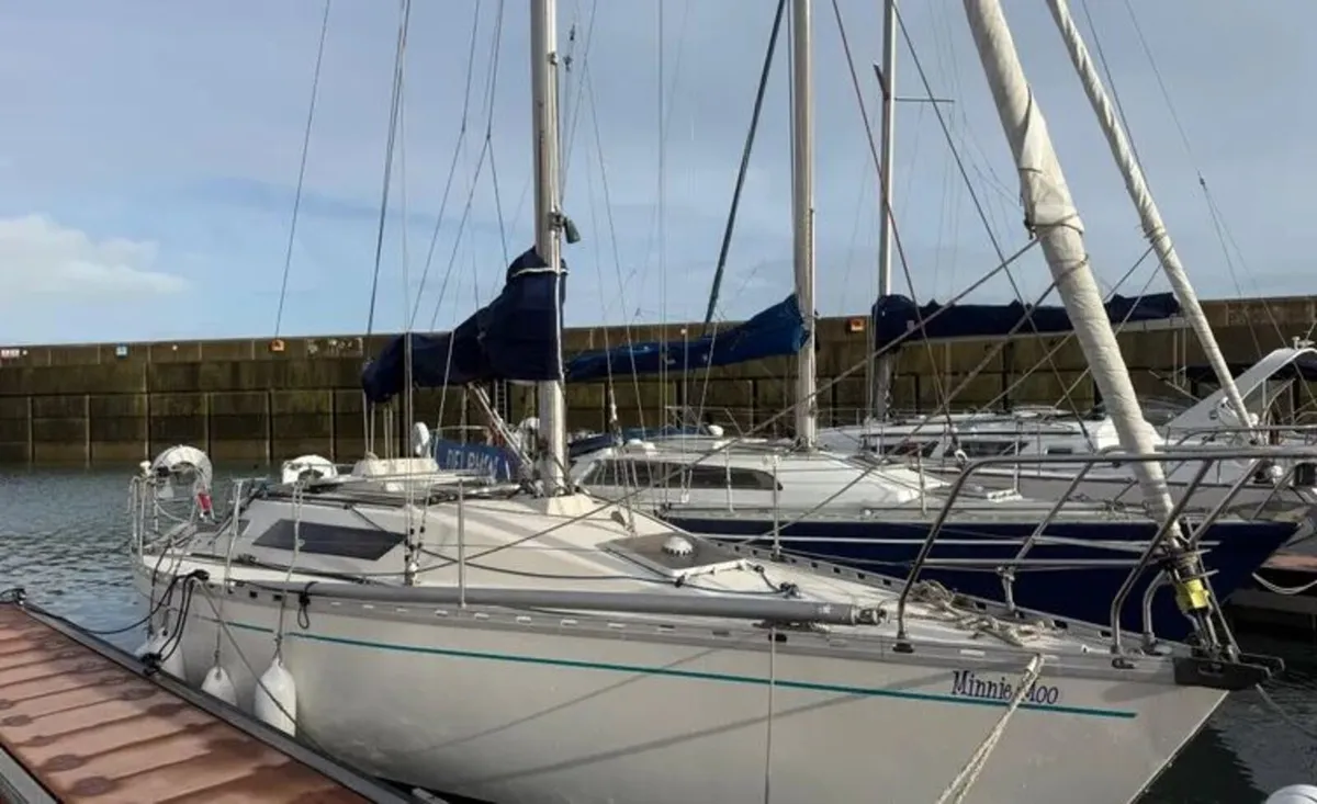 1981 Beneteau First 32 Sailboat