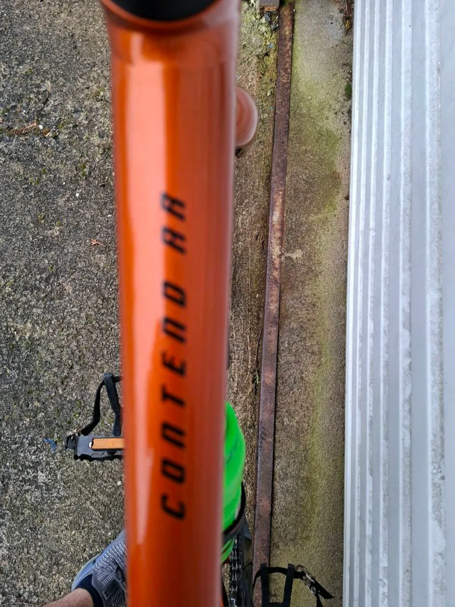 Giant Contend AR 3 Road Bike in Amber Glow - Image 2