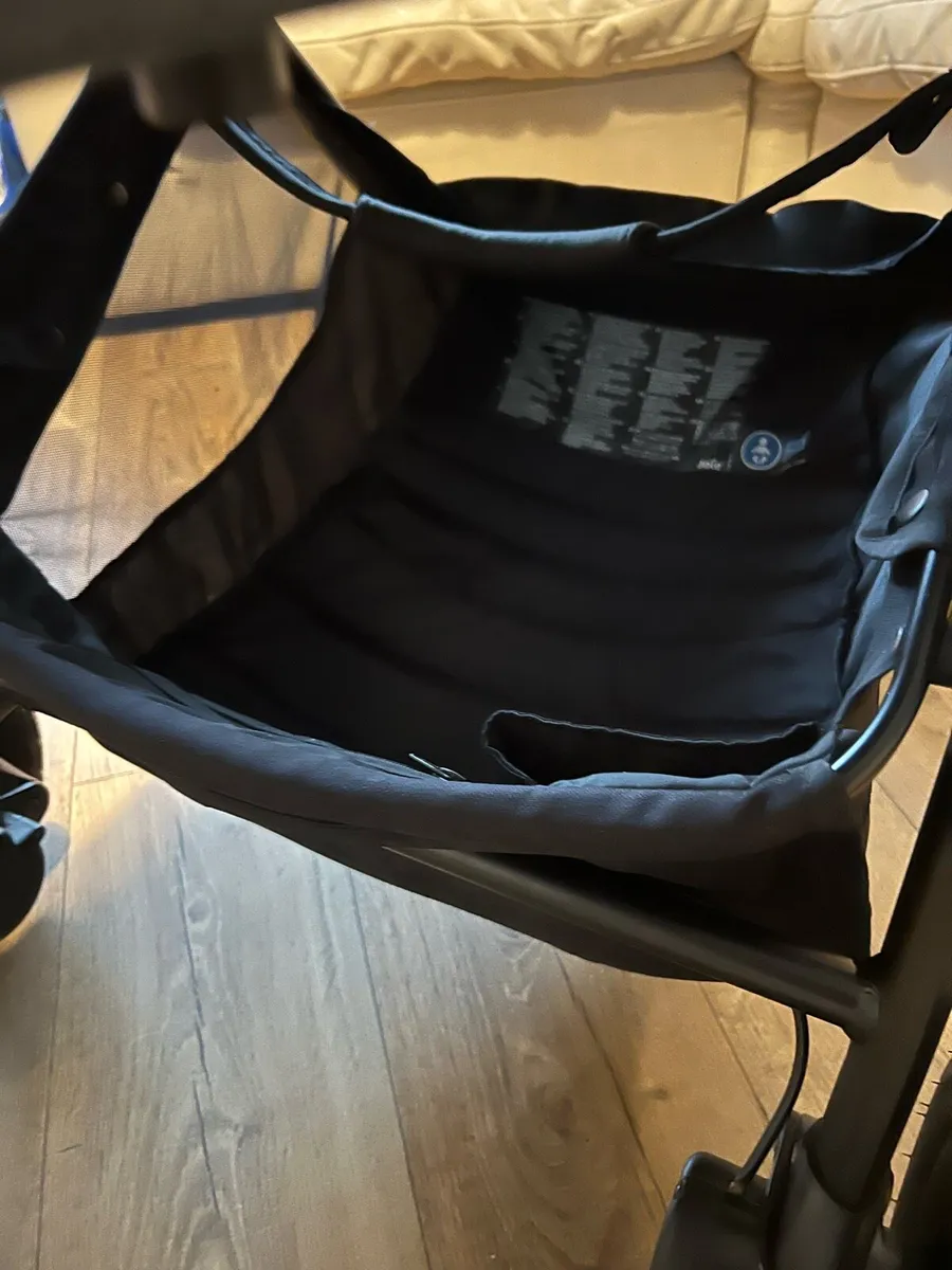 Joie Versatrax Travel System - Image 4