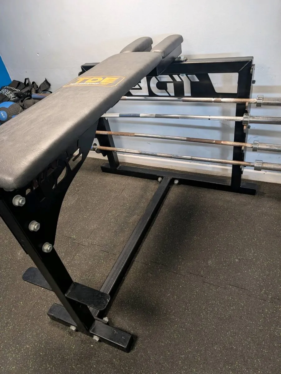 Seal row bench - Image 2