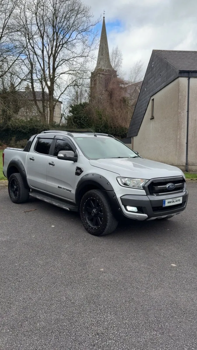 182 Ford Ranger Wildtrack 3.2TDCI AUTO - Image 2