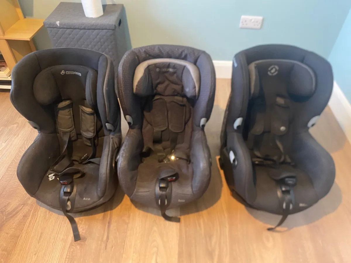 Maxi Cosi Axis Car seats - Image 1
