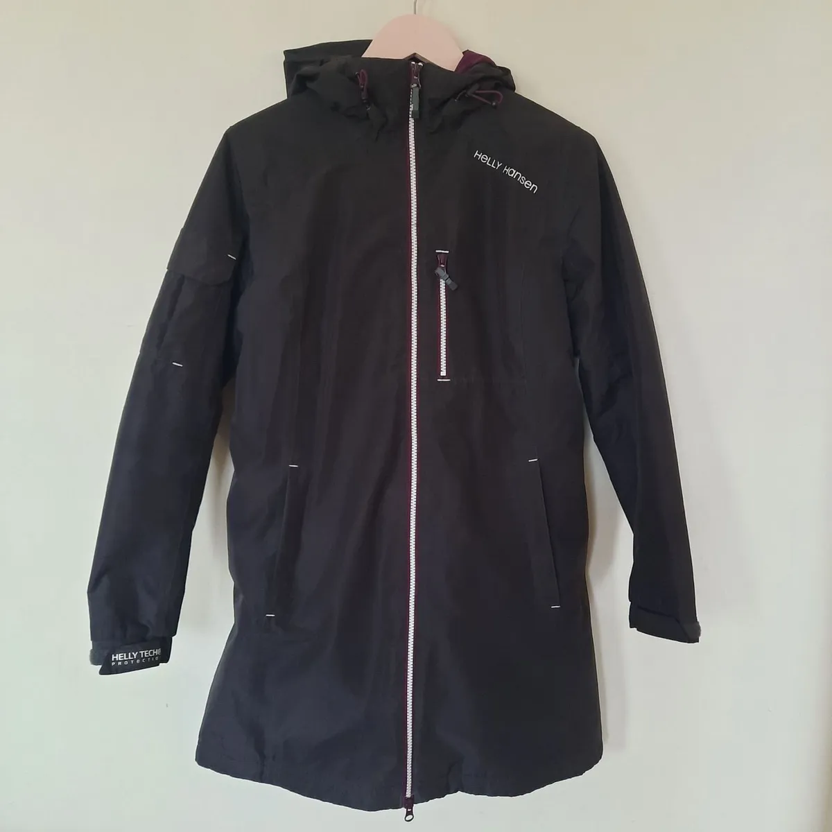 Helly Hansen Women’s Helly Tech Protection Parka - Image 1