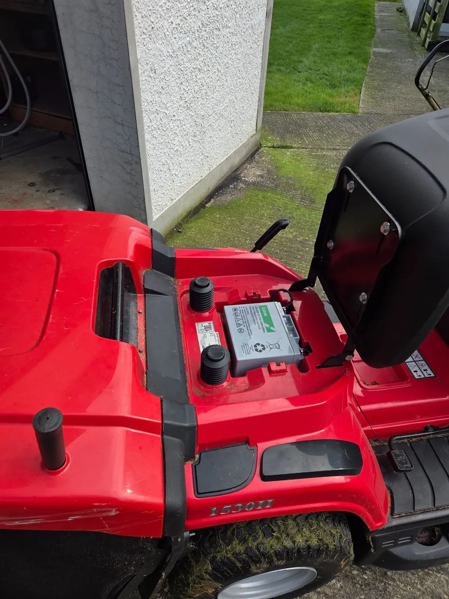 Ride on lawnmower for sale - Image 4