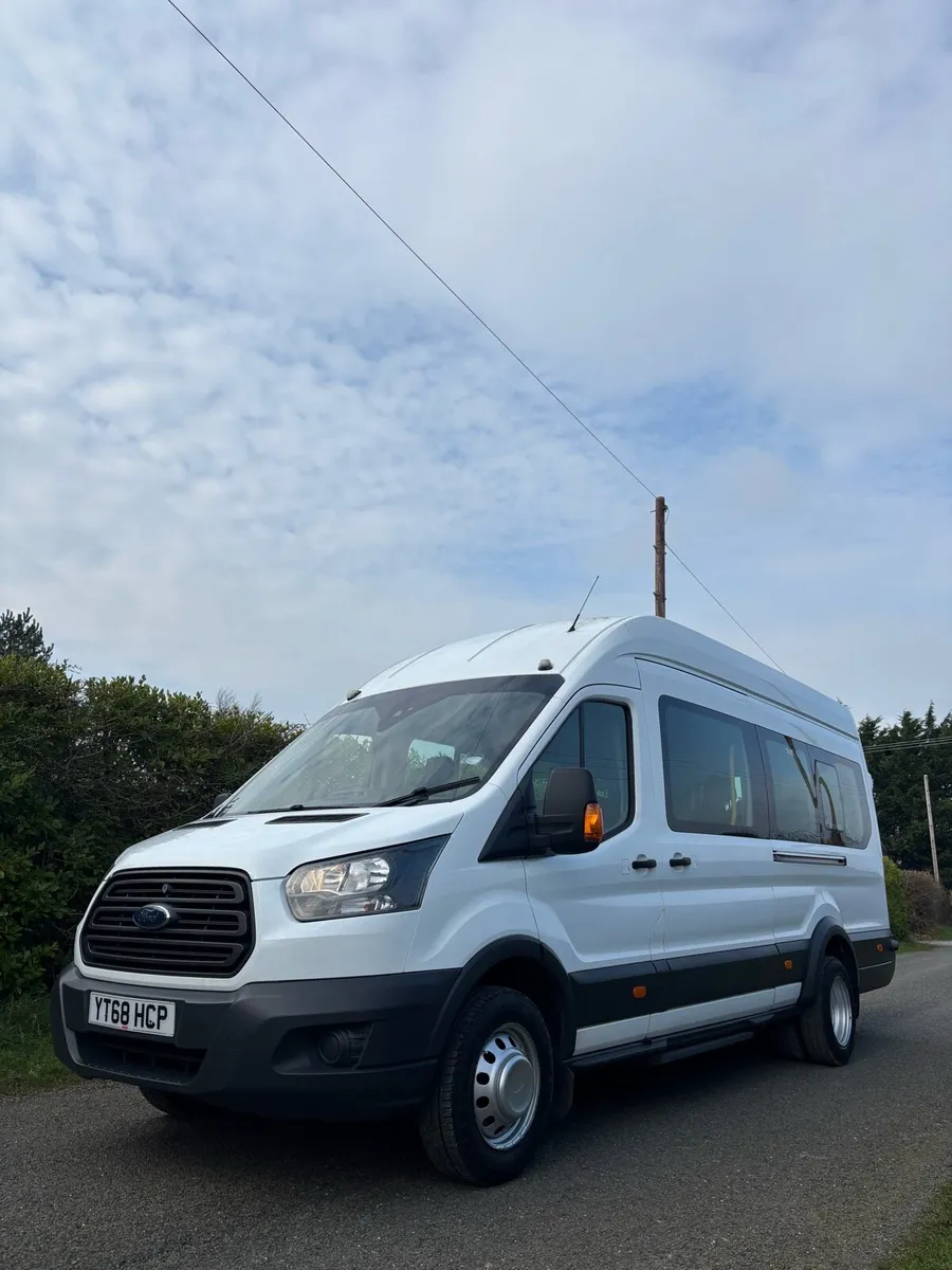 2018 Ford transit 17 seater minibus 2.2L - Image 2