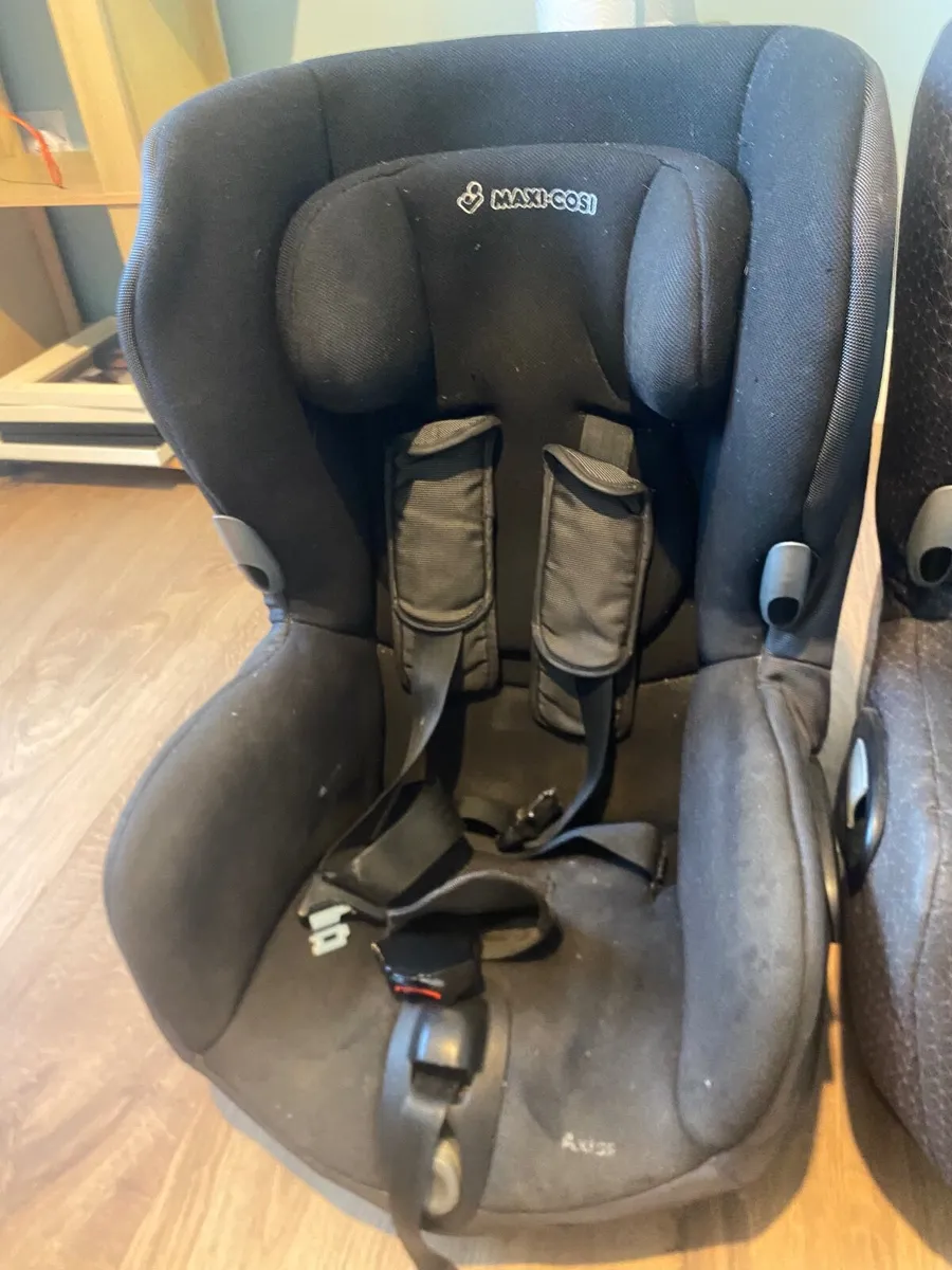 Maxi Cosi Axis Car seats - Image 4