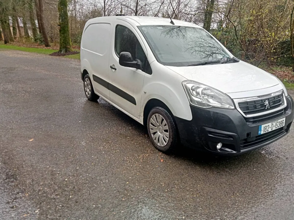Peugeot Partner Van - Image 3