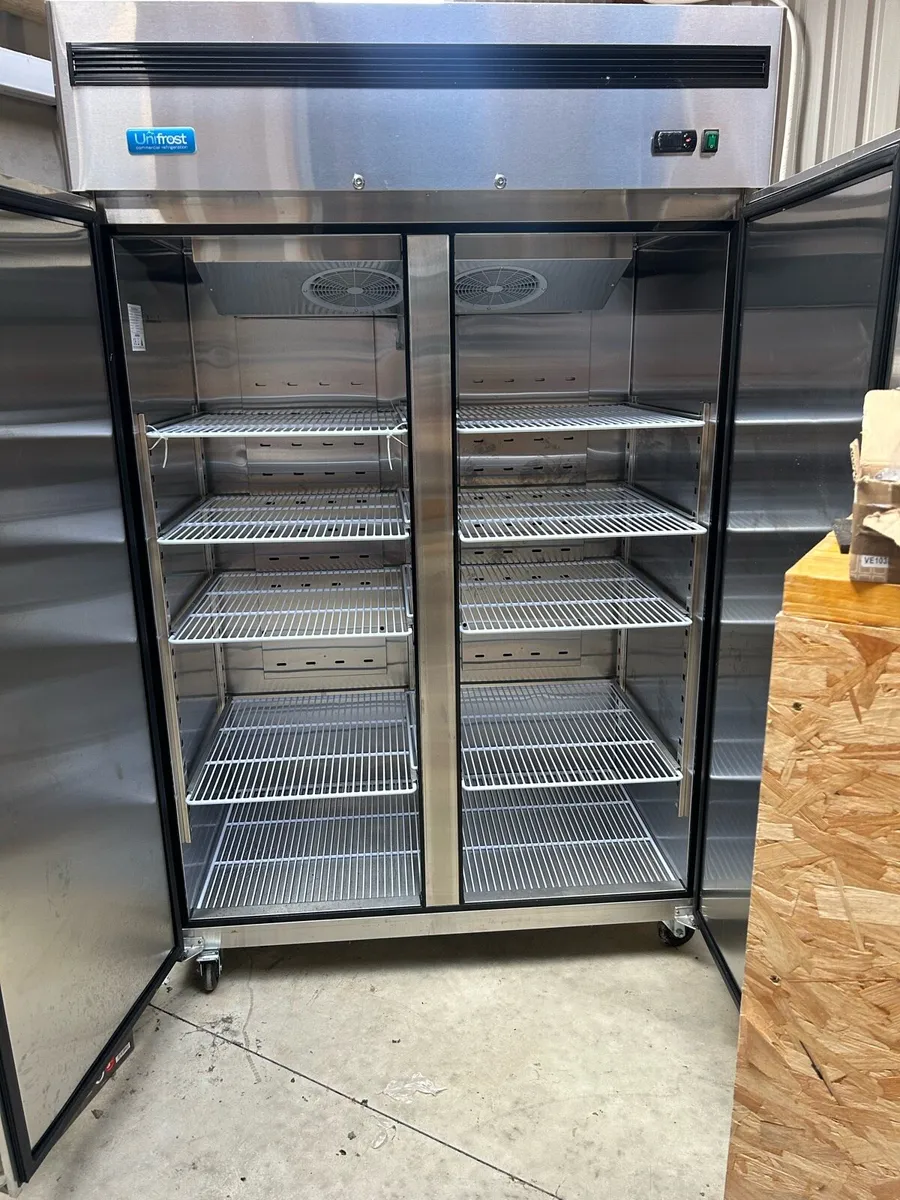 Unifrost R1300 double fridge - Image 2