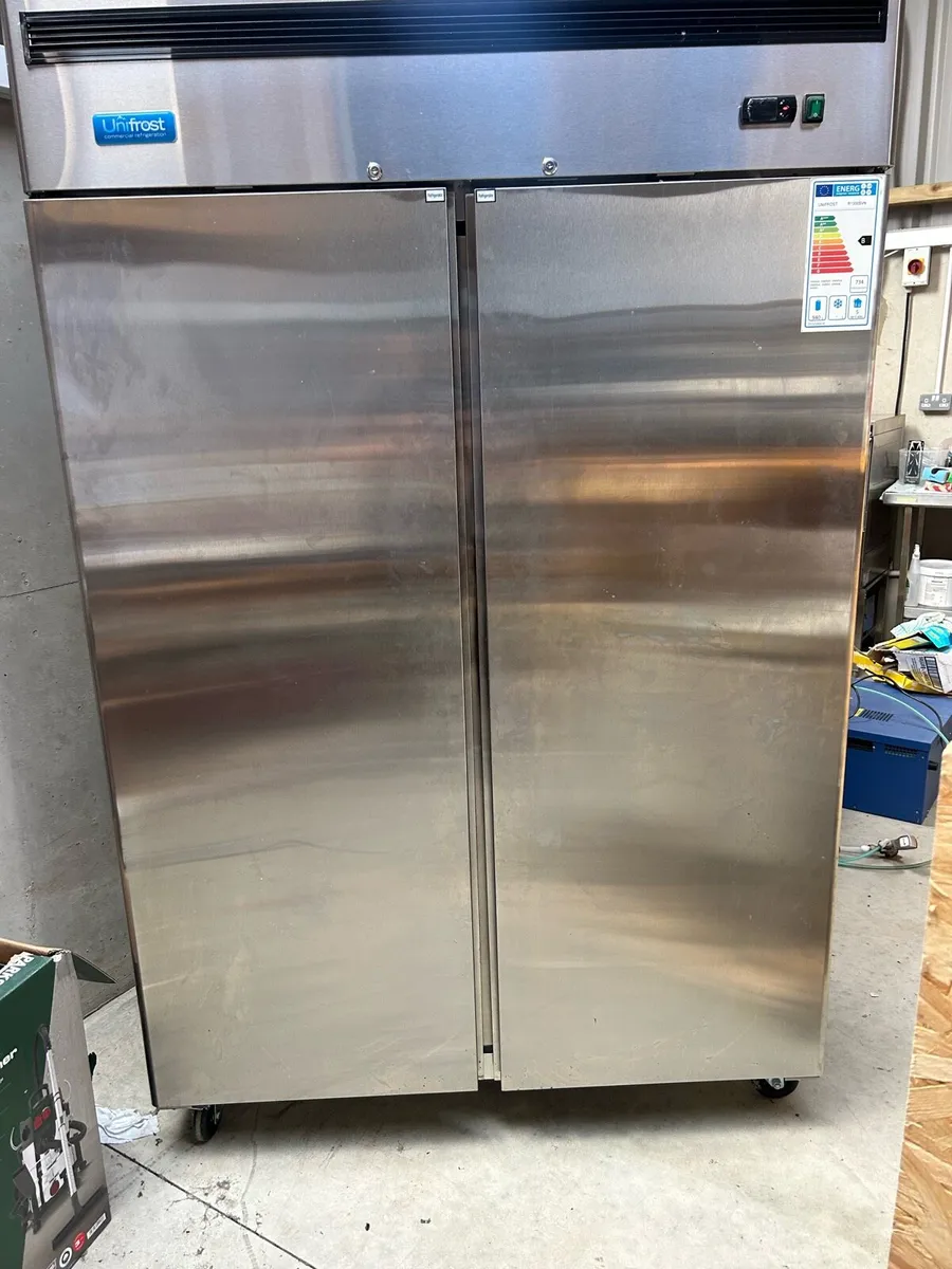 Unifrost R1300 double fridge - Image 1