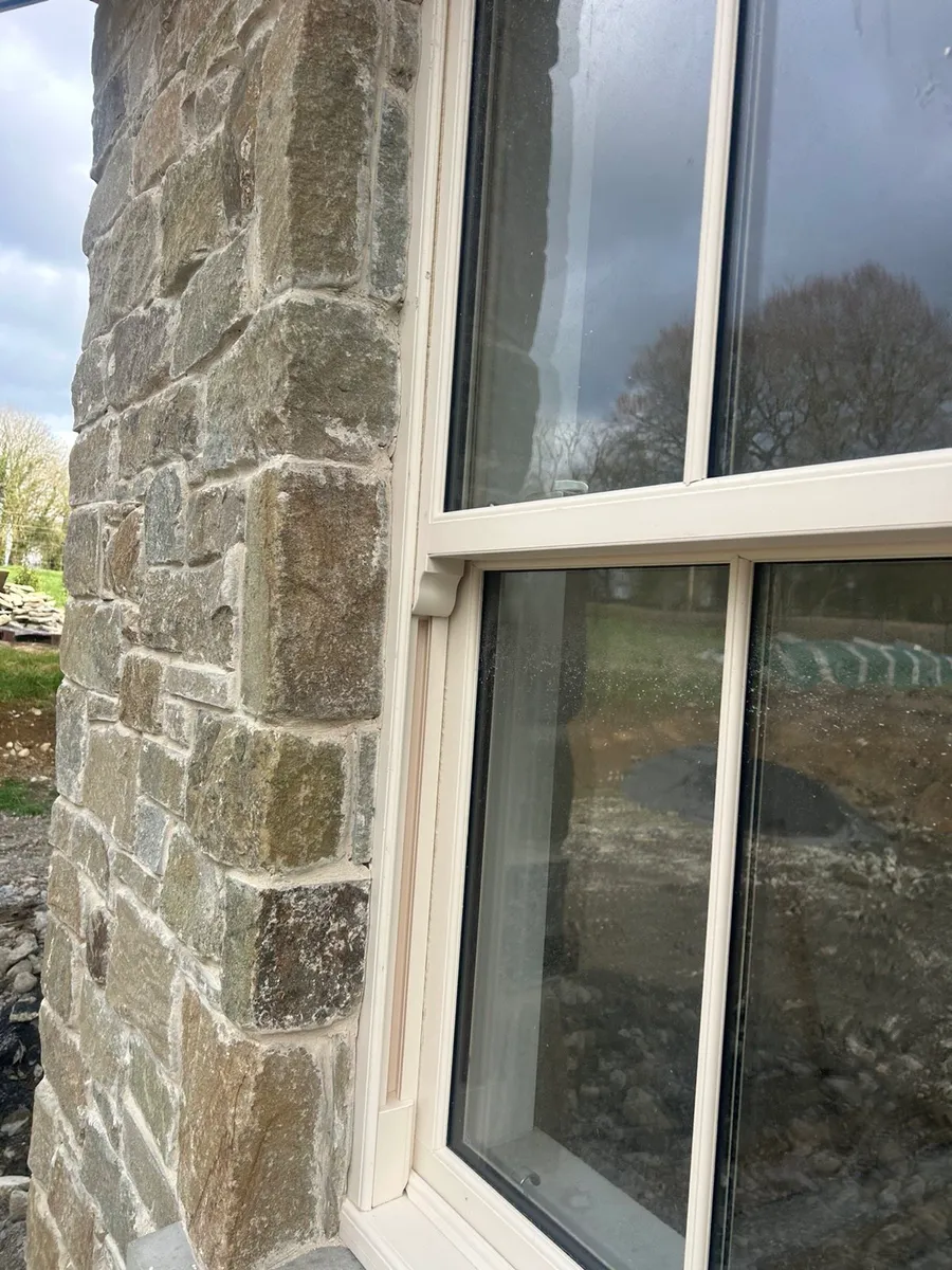 Old Brown Fieldstone 30mm Cladding/ Lime Pointing - Image 2