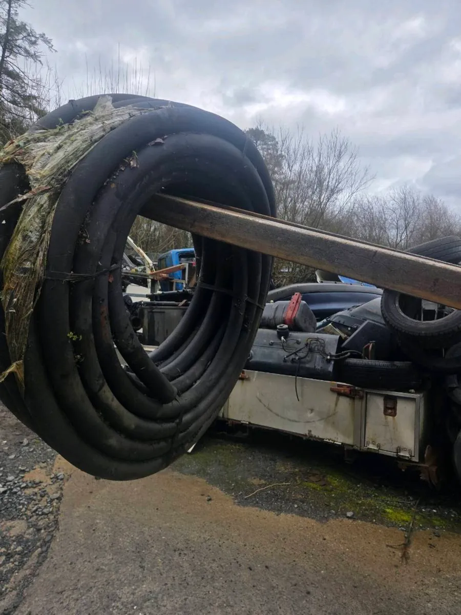 Hydraulic hose - Image 3