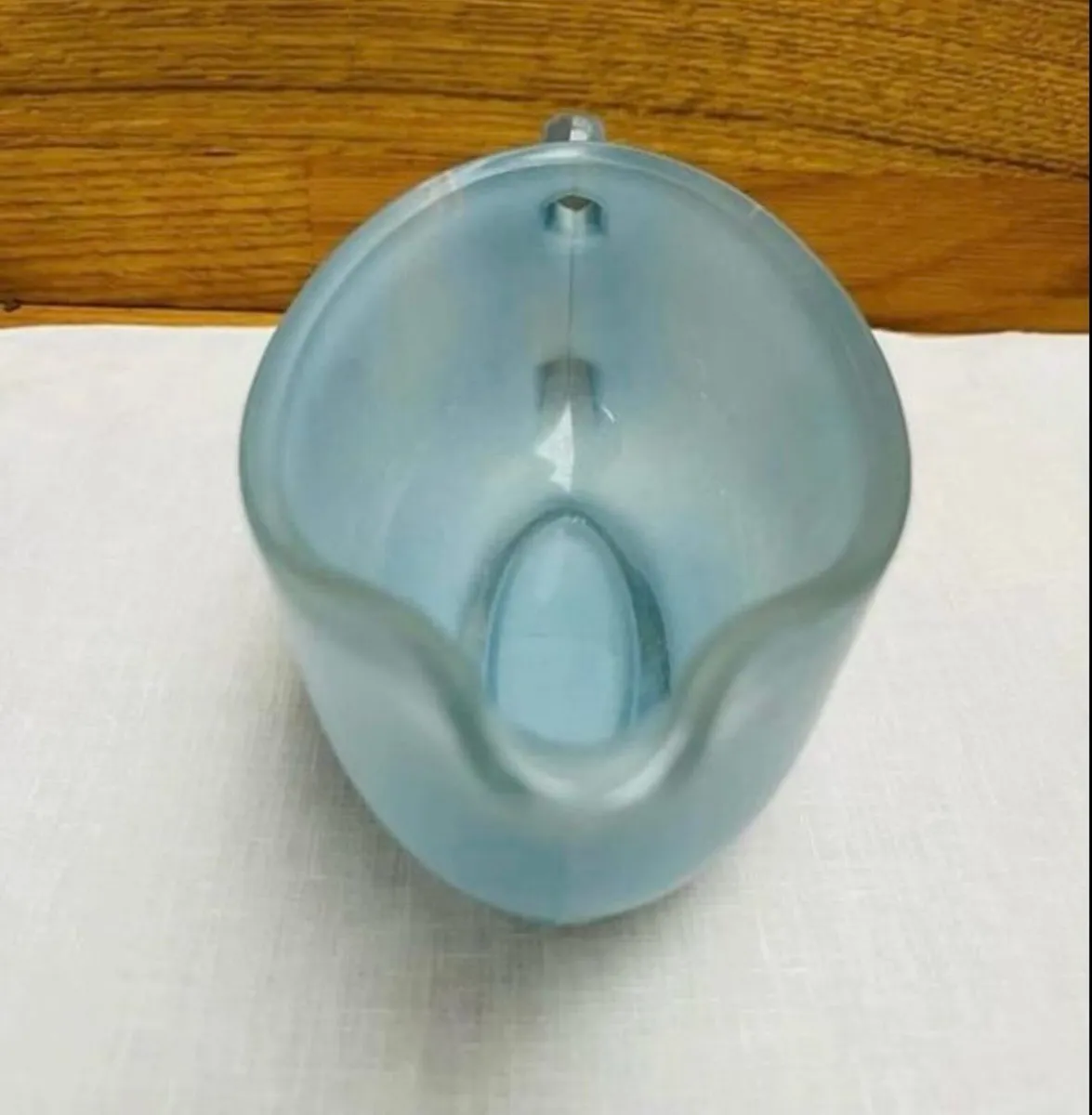 Pyrex gravy boat - Image 2