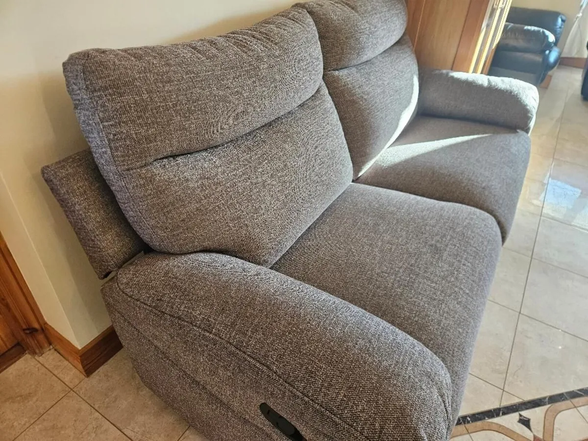 3 & 2 seater couch/sofa - Image 3