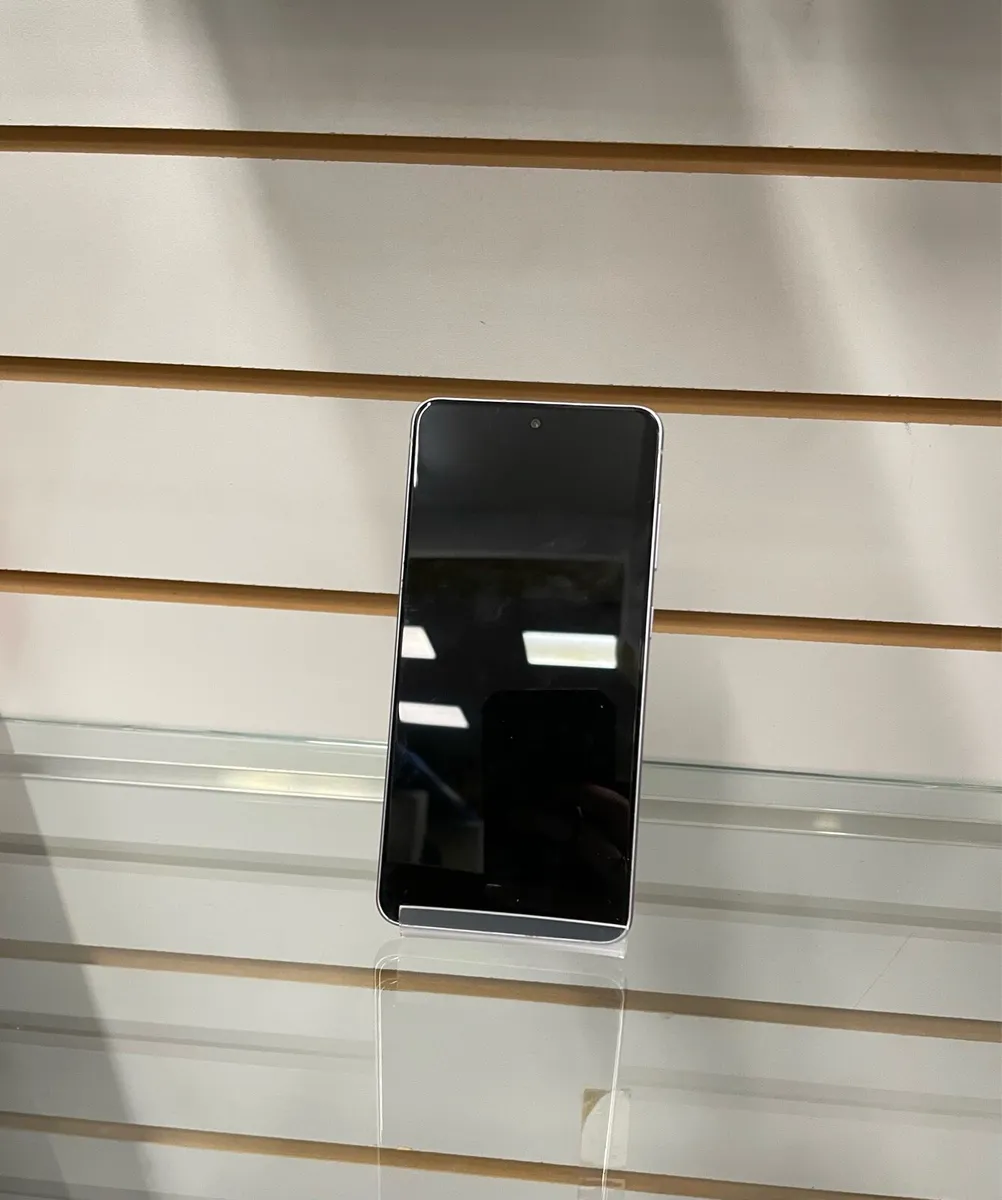 Samsung S21 FE 5G - Image 2