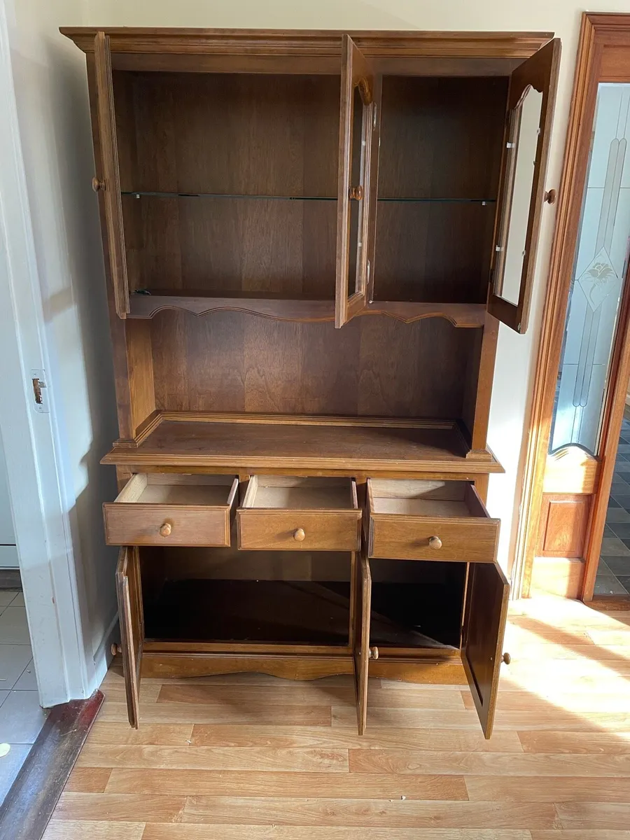 Wooden Display Cabinet / Dresser - Image 2