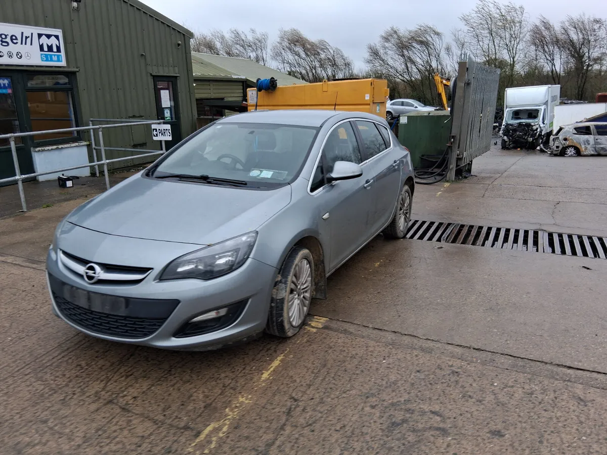 2015 OPEL ASTRA   1.6 CDTI 110PS (for parts only) - Image 2