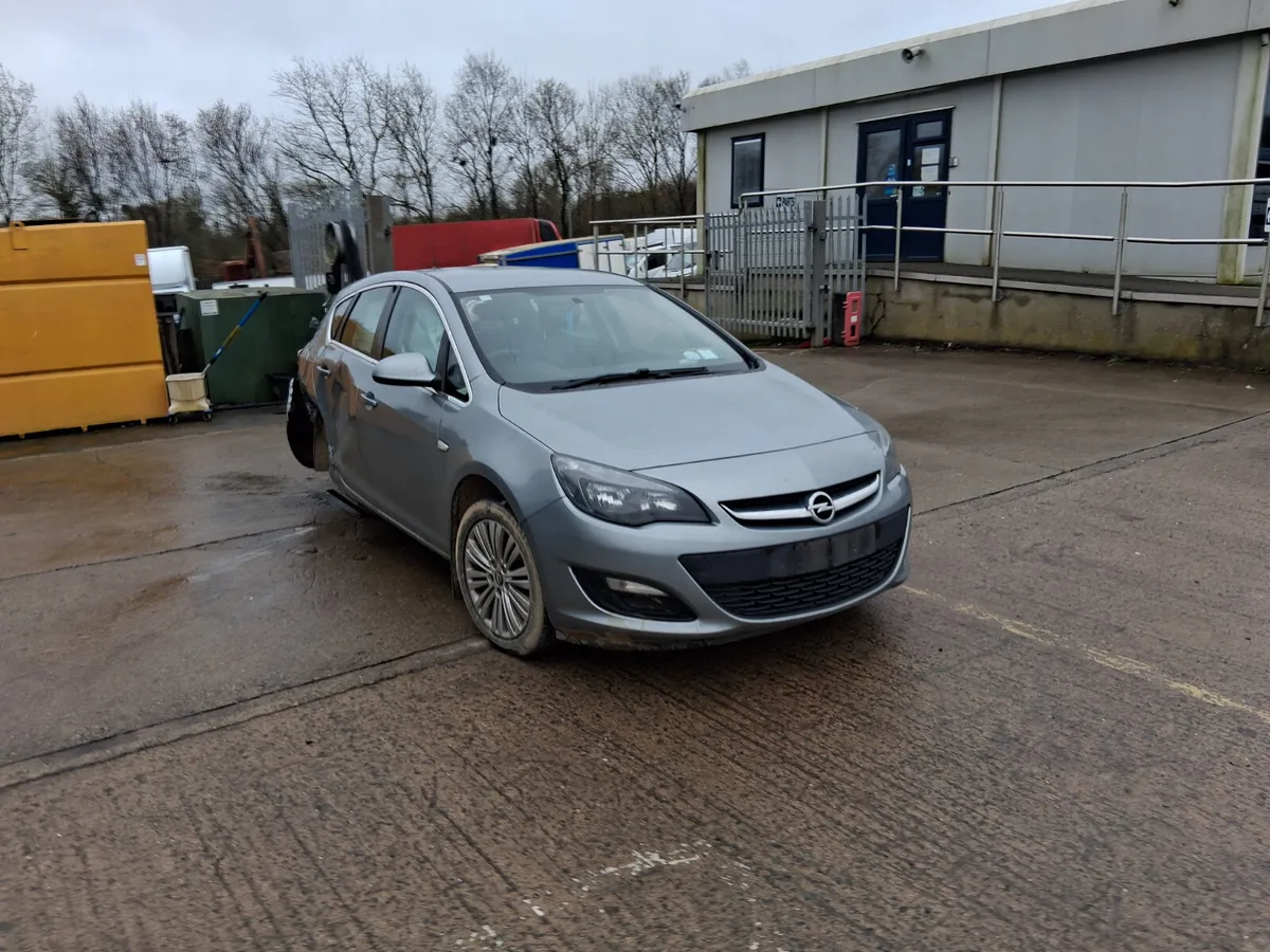 2015 OPEL ASTRA   1.6 CDTI 110PS (for parts only) - Image 4