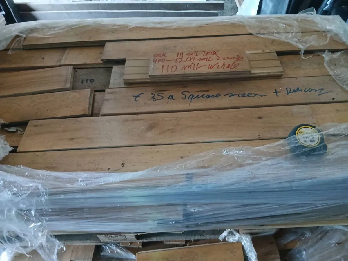 Solid reclaimed oak flooring - Image 4