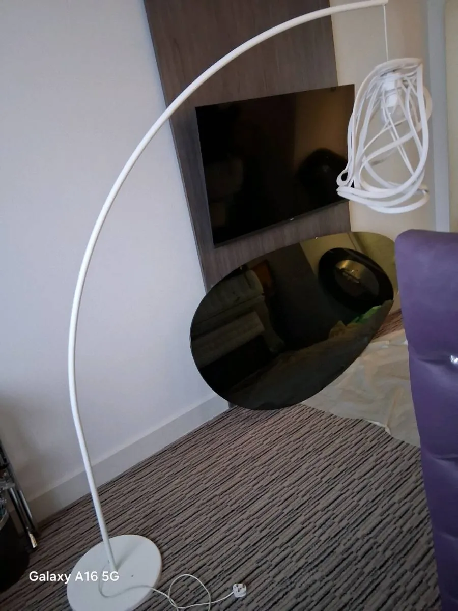Floor lamp - Image 1