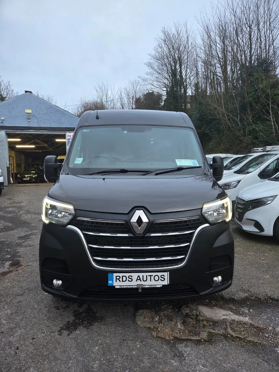 🔥23 RENAULT MASTER LOW KMS🔥 - Image 2
