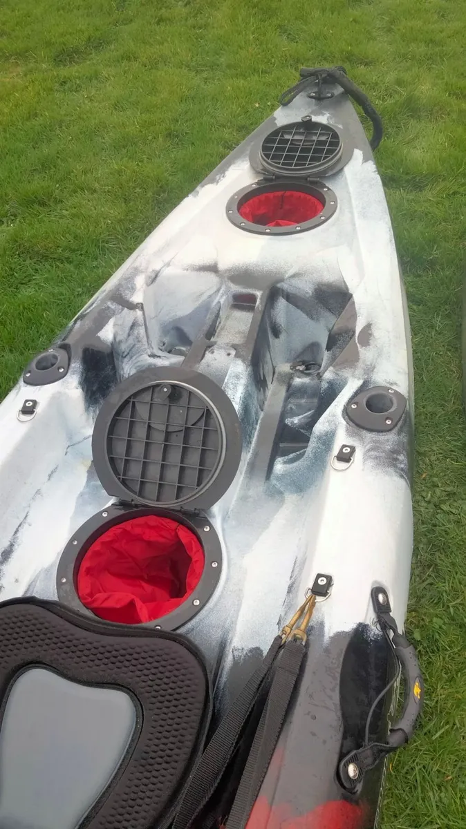 Kayaks €225 each or both for €425. - Image 4