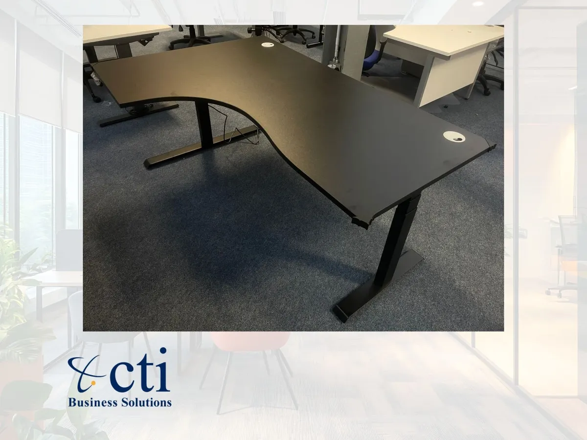 1 x Black Radial Electric Sit Stand Desk - New - Image 3