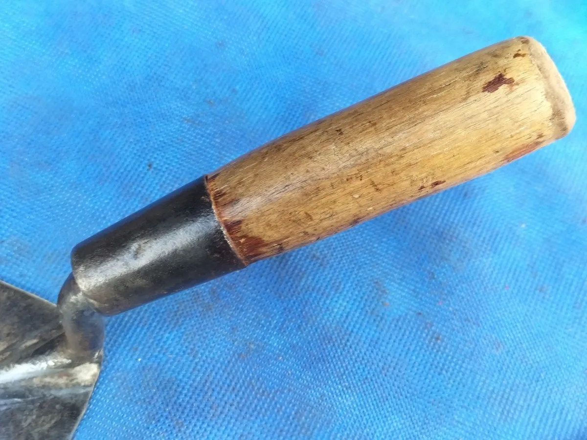 Marshalltown 9" Trowel - Image 3