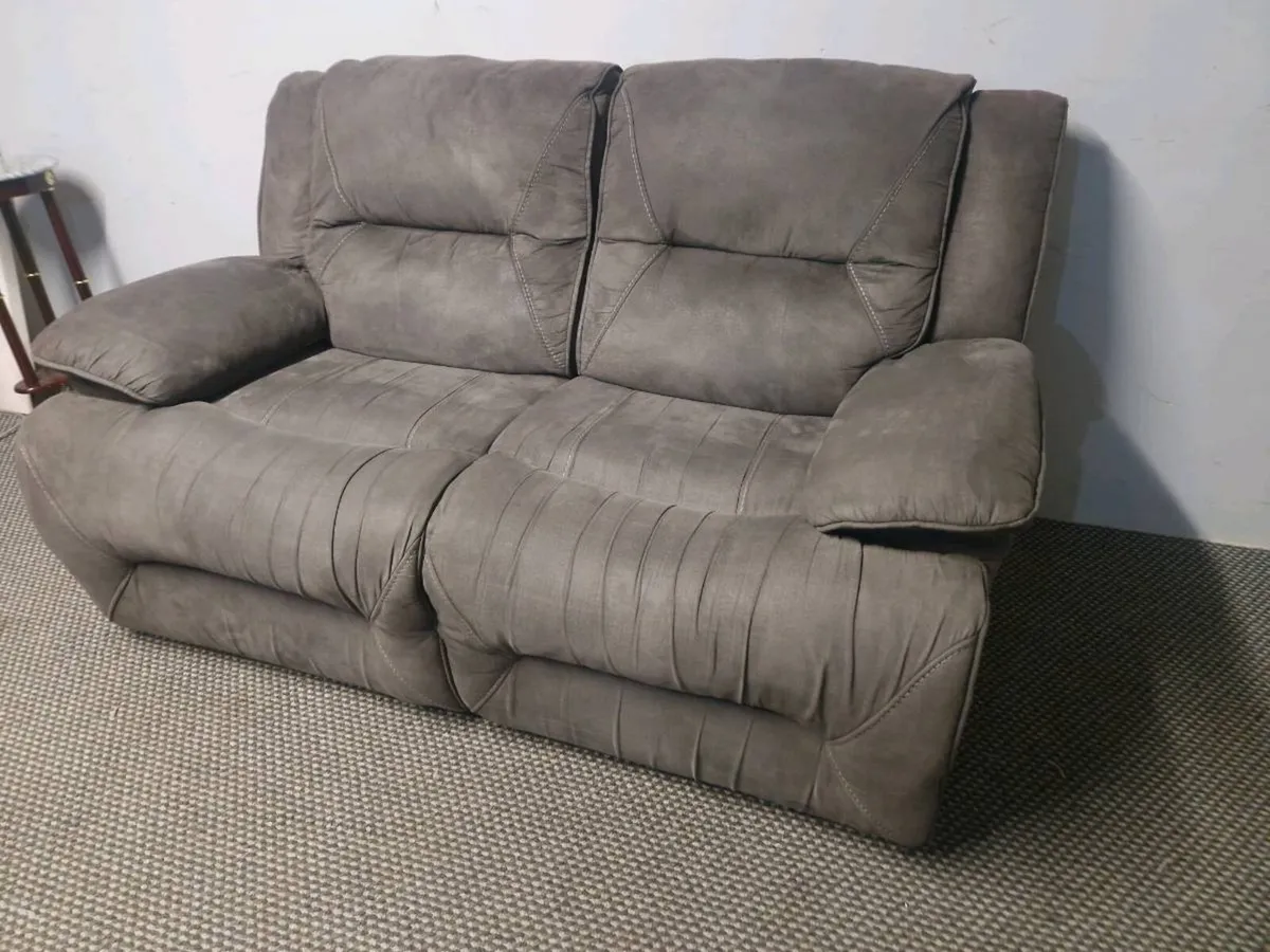 Sofa - Image 3