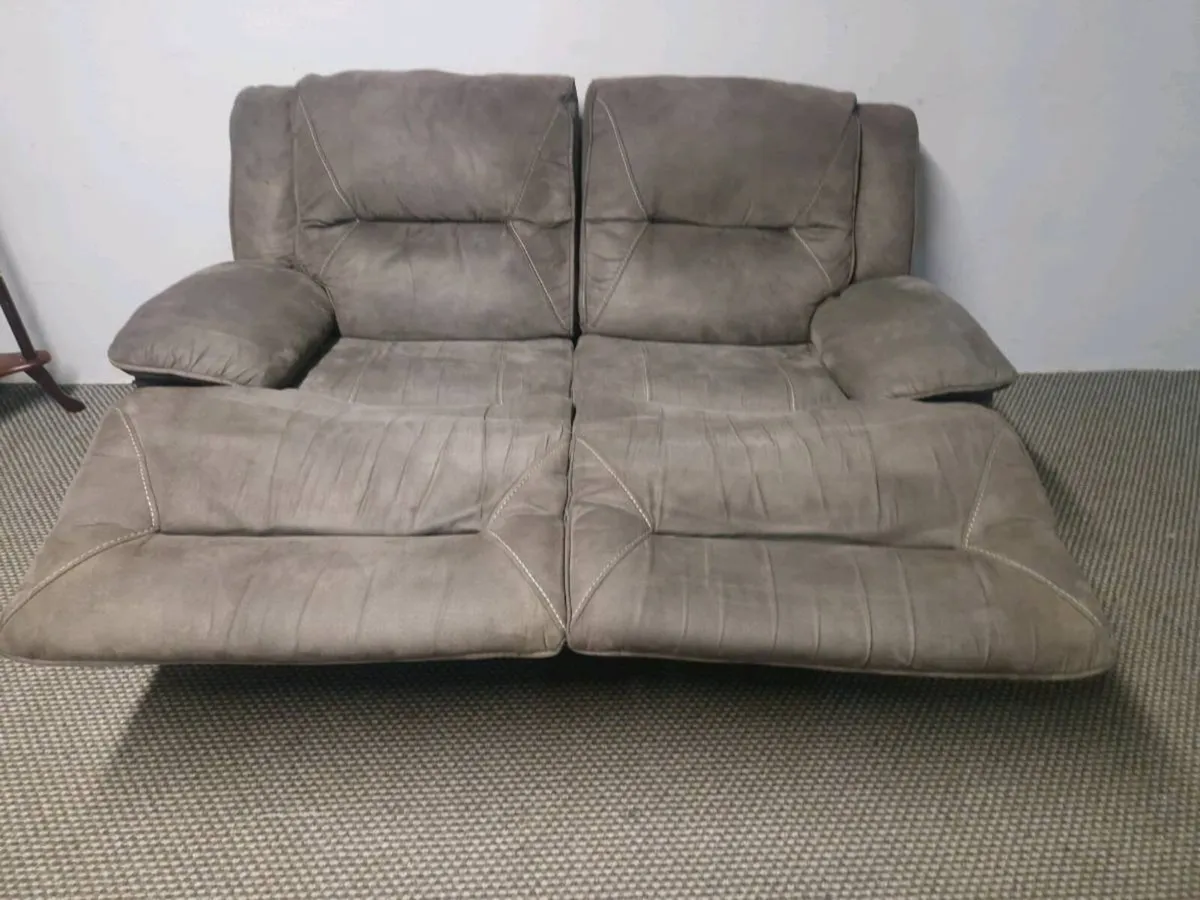 Sofa - Image 4