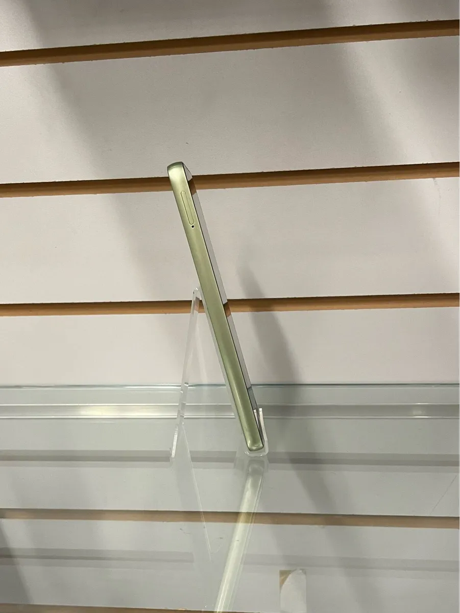 Samsung A05 - Image 4