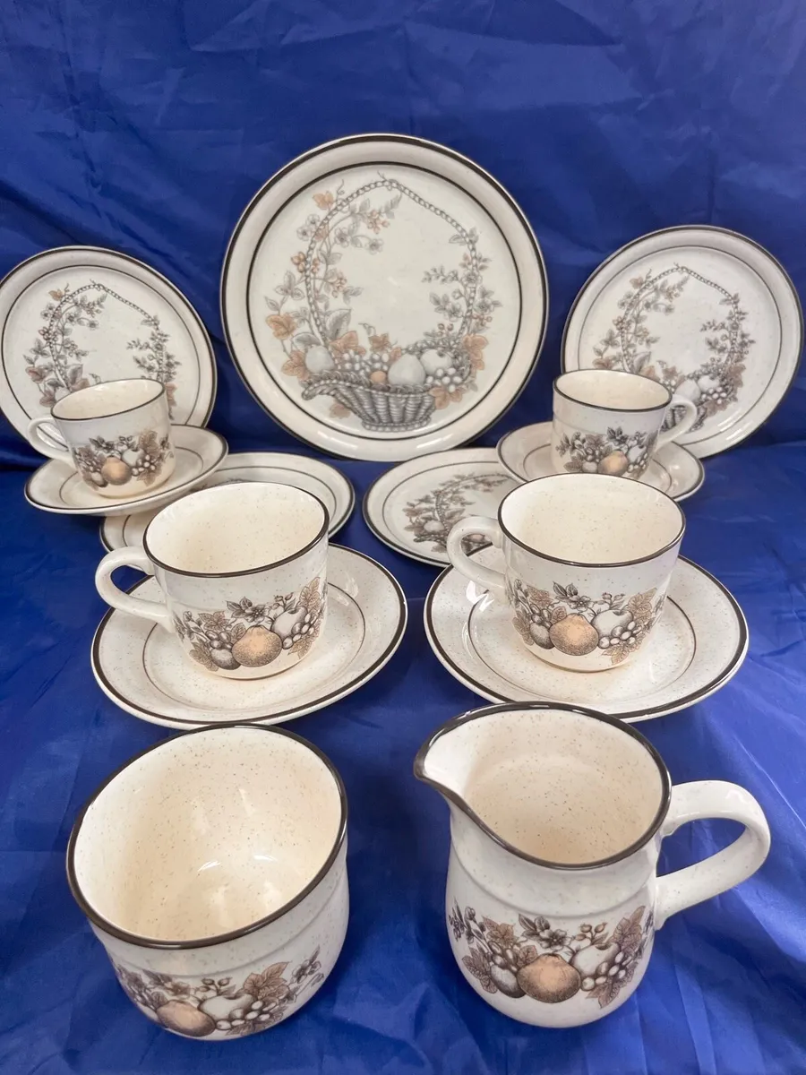 Arklow teaset - Image 3