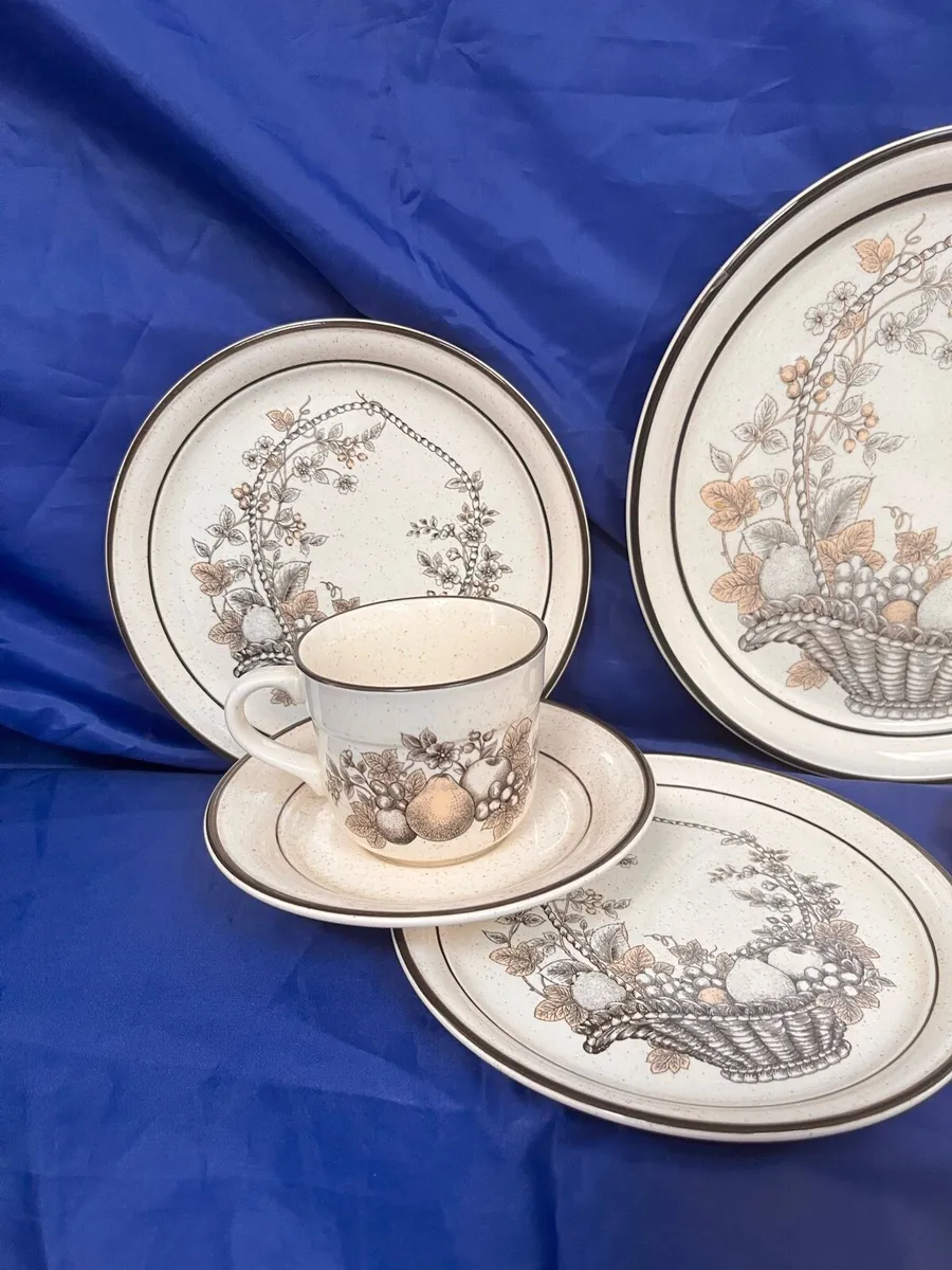 Arklow teaset - Image 4