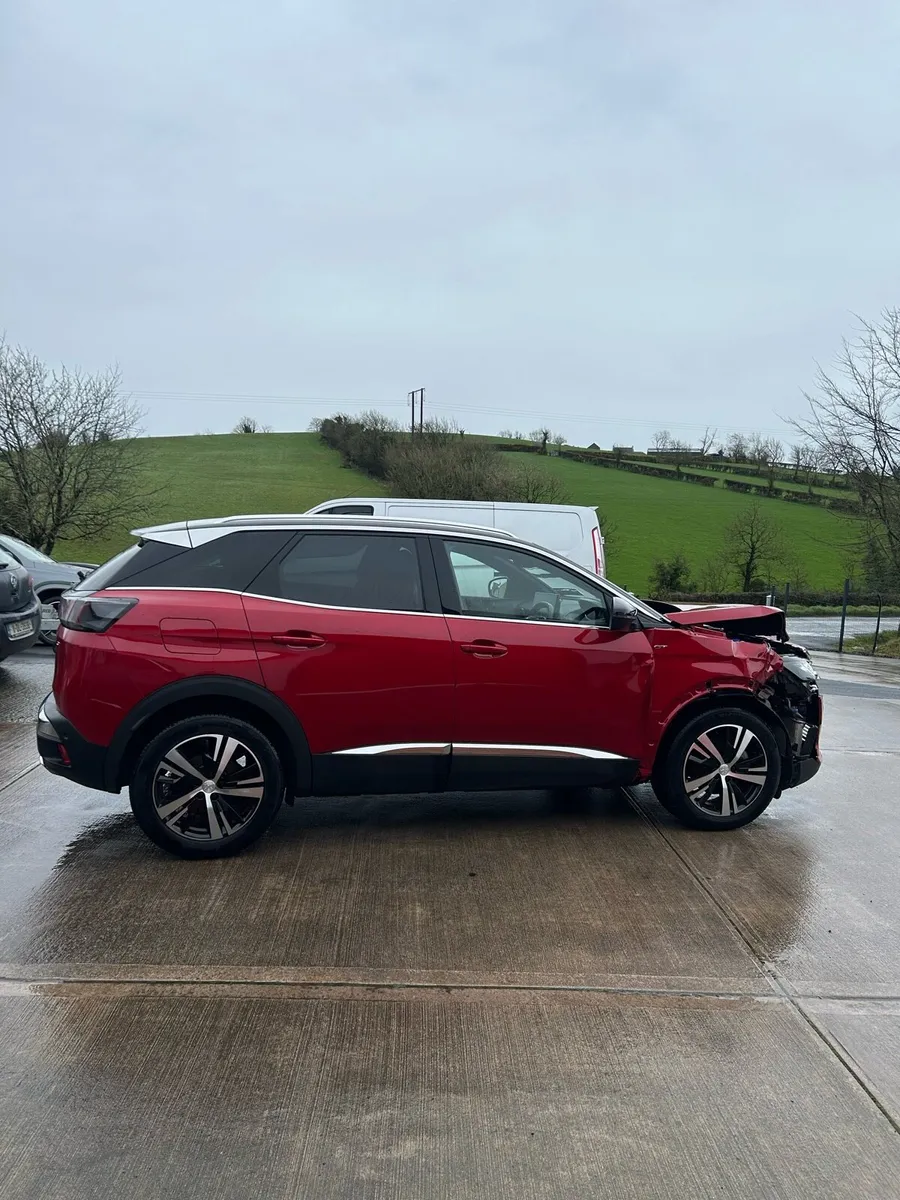 … 2024 Peugeot 3008, GT line … - Image 4