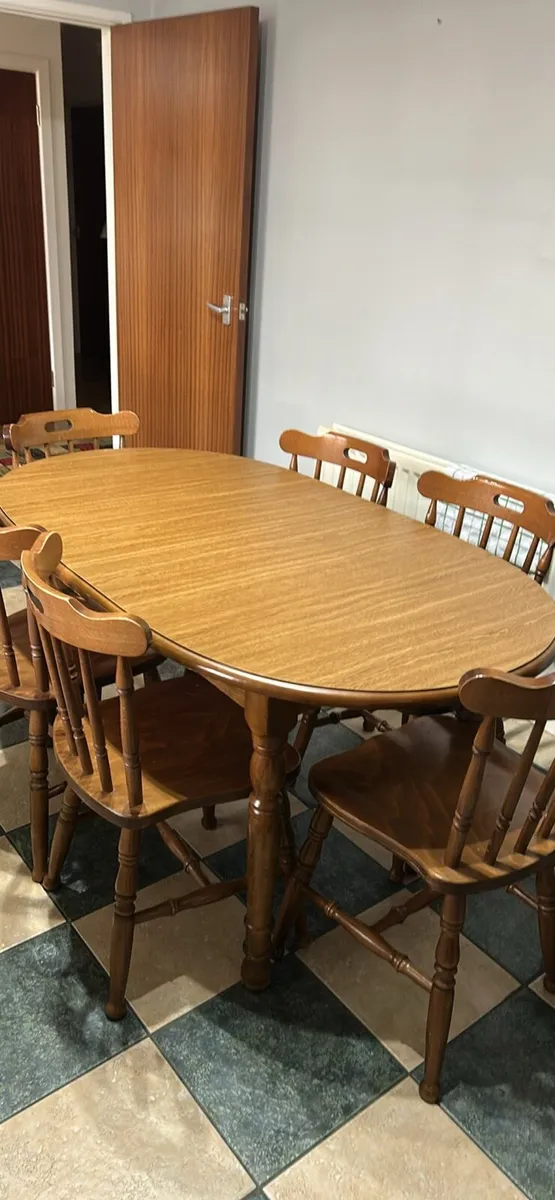 Dining table - Image 2