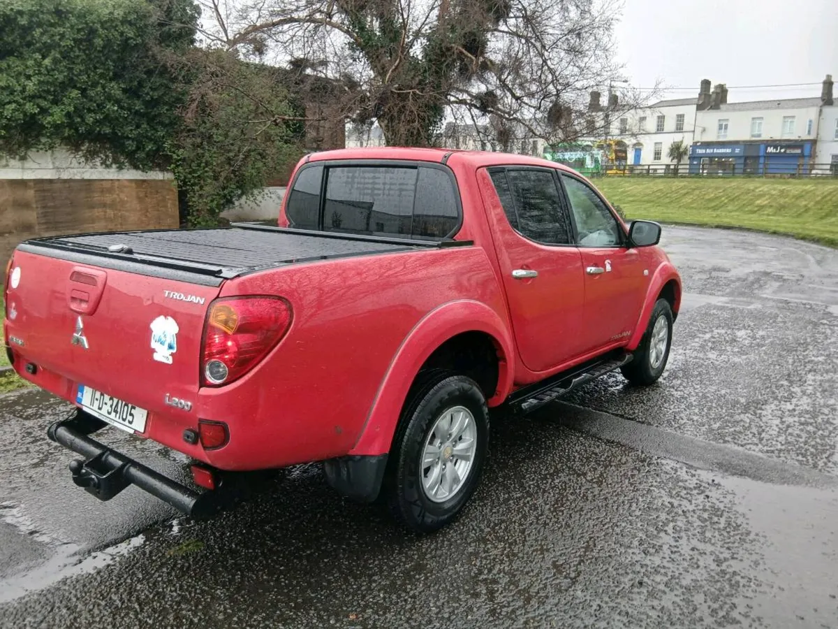 11 MITSUBISHI L200 NEW CVRT £6450 - Image 2