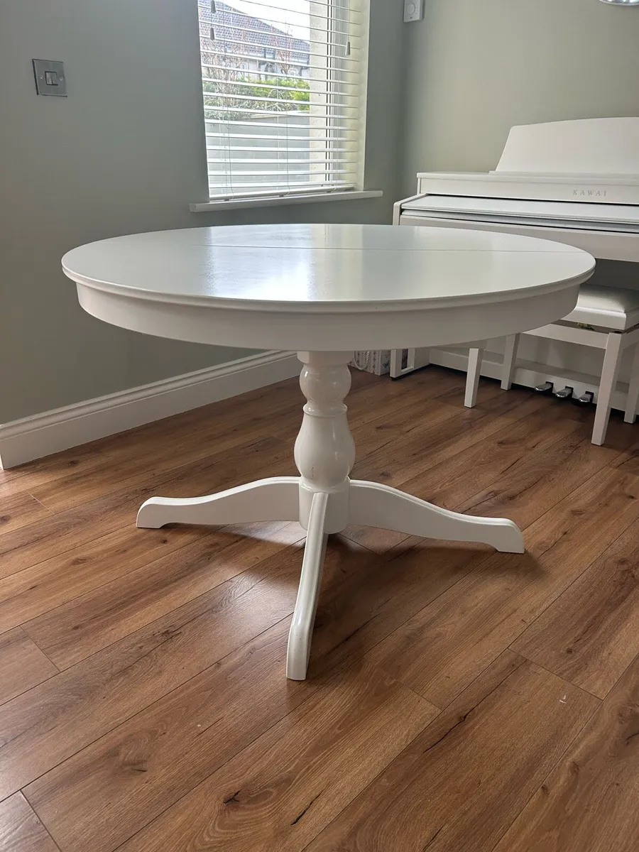 Extendedable Kitchen Dining Table - Image 4