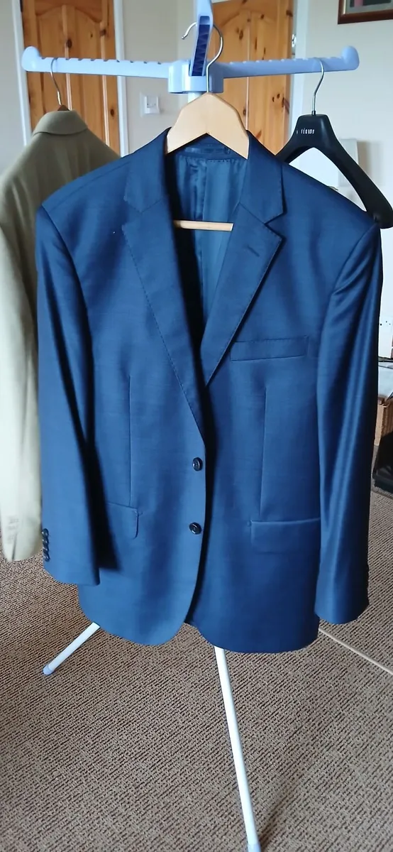 GENTS SUIT WITH 2 PAIRS OF TROWSERS - Image 3