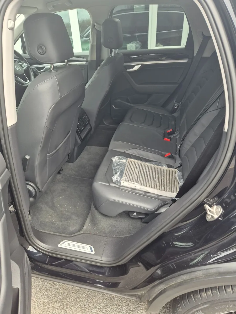 Volkswagen Touareg 2020 Crewcab - Image 4