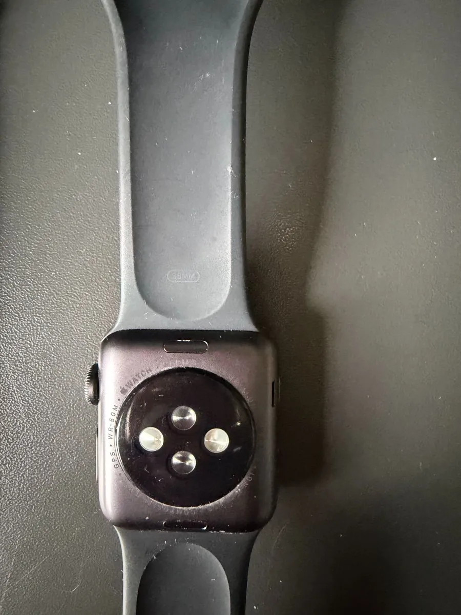 Apple iwatch Series 3 - Image 3