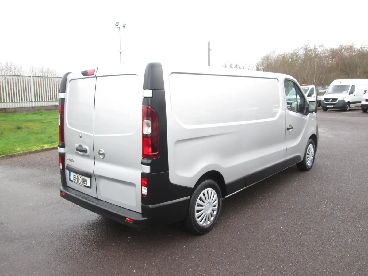 2019 Nissan NV 300  Lwb 6 Speed Cvrt Tested 08/26 - Image 4