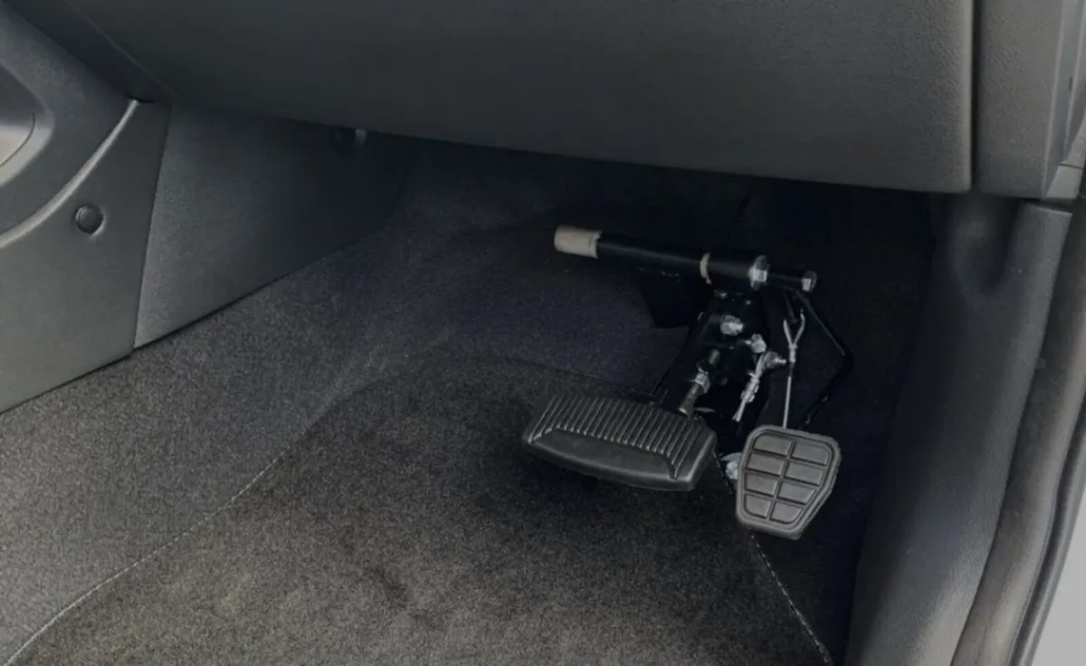 Dual Control Pedal system Unit -Driving Instructor