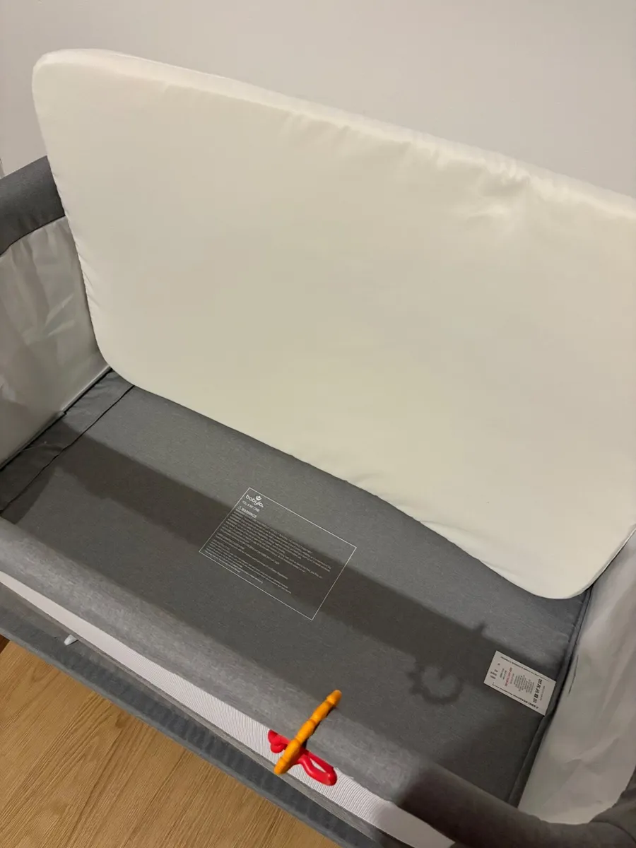 Next to me crib - Image 2