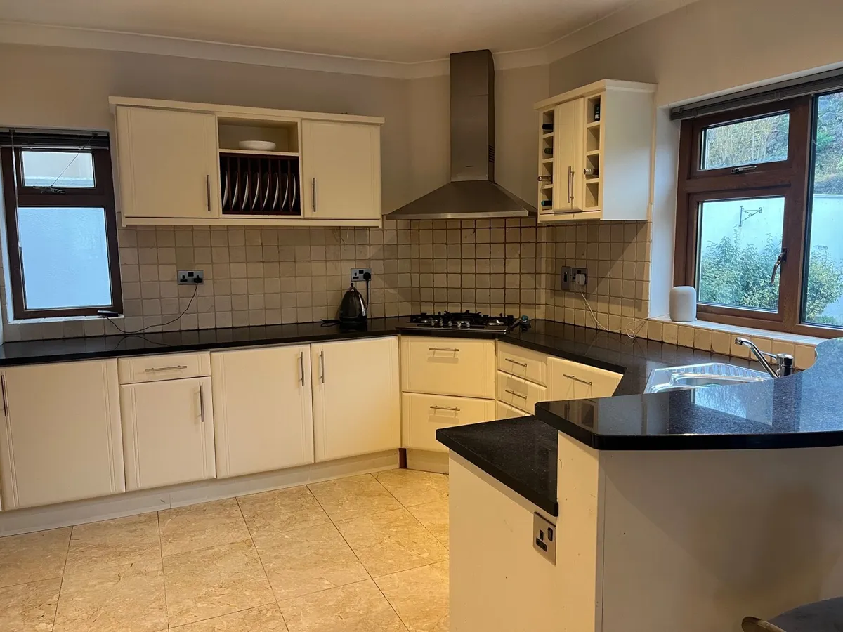 Kitchen for sale - Image 2