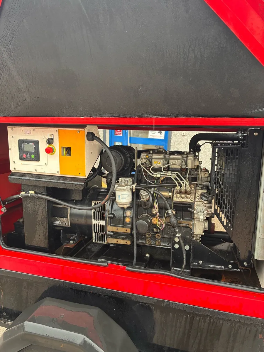 Perkins 20Kva Tow-Behind Generator - Image 4